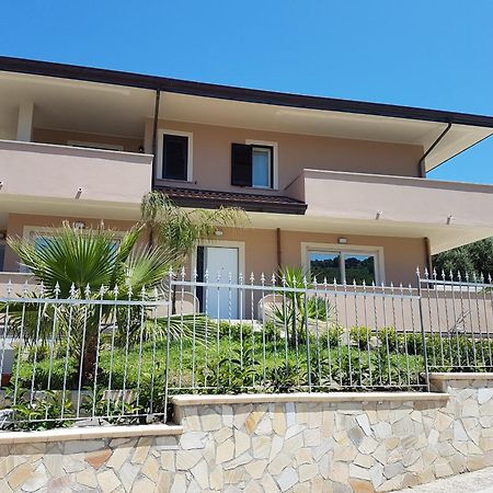 Hotel La Praia 잠브로네 외부 사진