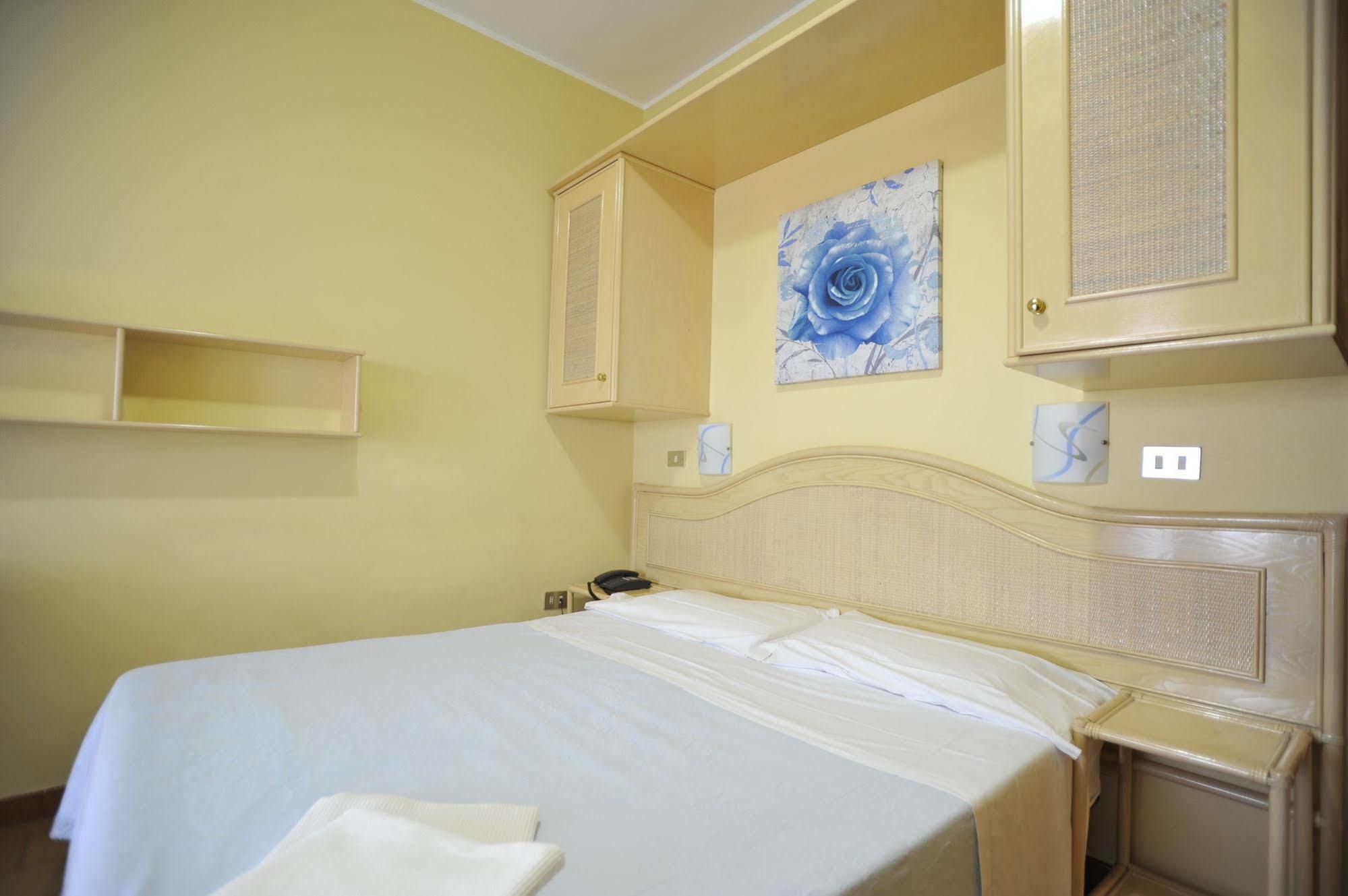 Hotel La Praia 잠브로네 외부 사진